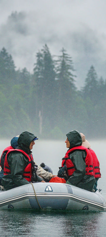 spirit-bear-lodge-boat