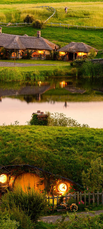 new-zealand-hobbiton-movie-set