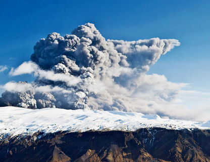 iceland eyjafjallajokull volcano