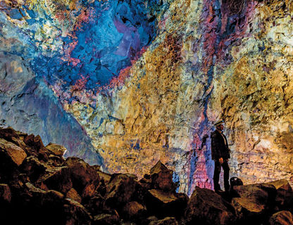 iceland reykjanes peninsula inside thrihnukagigur volcano