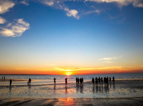 australia northern territory mindil sunset darwin istk