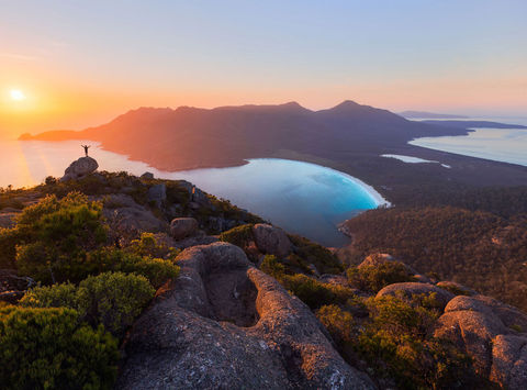 australia tasmania wineglass bay sunset ttas