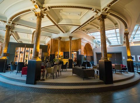 bergen opus xvi lobby