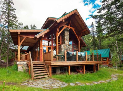 catheral mountain lodge cabin