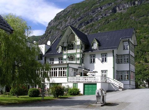 fjords hotel hjelle exterior