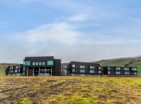 fosshotel glacier lagoon exterior