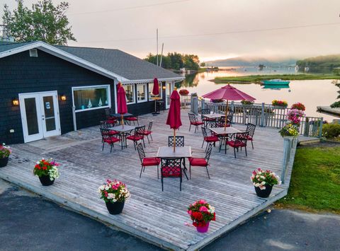 inverary resort baddeck outside deck
