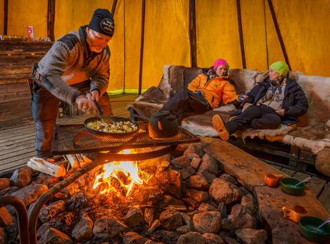 swedish lapland brandon lavvu campfire rth