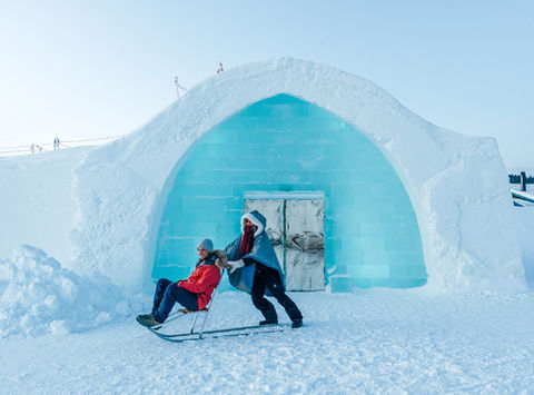 swedish lapland icehotel entrance kick sled2 gte