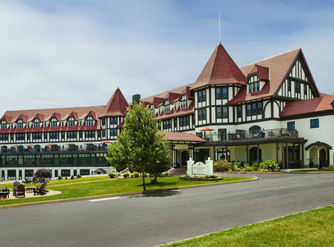 the algonquin resort exterior