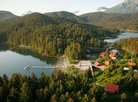 tutka bay wilderness lodge exterior