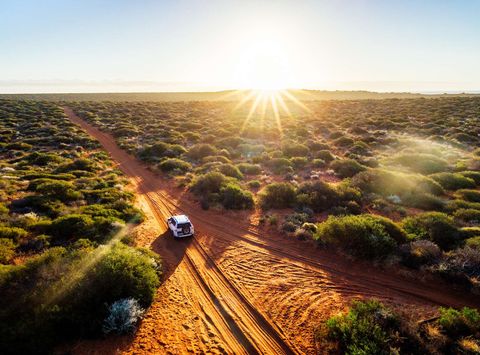 western australia francois peron national park outback road istk