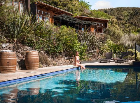 bay-of-many-coves-pool