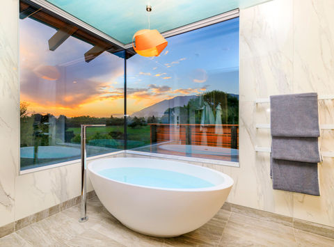 hapuku-lodge-bath