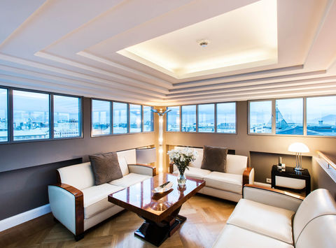 hotel-borg-tower-suite