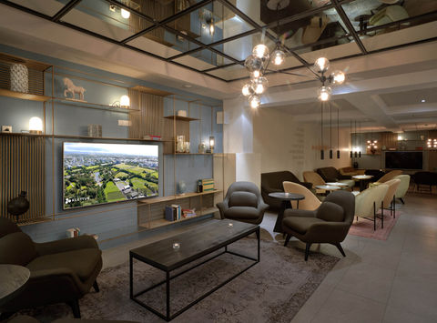 hotel-klettur-bar-view