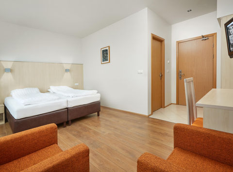 hotel-klettur-superior-room