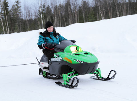 swedish-lapland-snowmobiling-fun-for-kids-wg