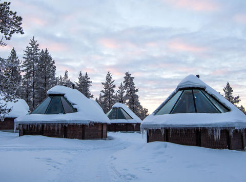 nellim-wilderness-resort-aurora-cabins