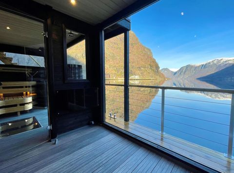 norway-aurlandsfjord-fjord-sauna-winter-view