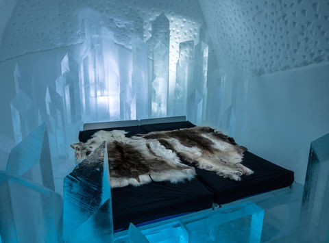 swedish-lapland-icehotel-ice-room-ak