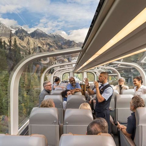 canada rocky mountaineer goldleaf host rm
