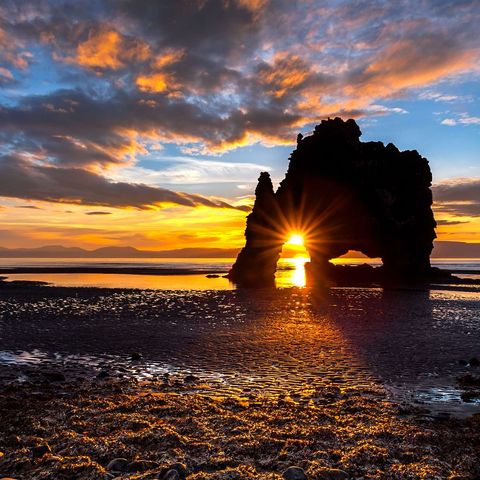 iceland north vatnsnes hvitserkur sunset istk