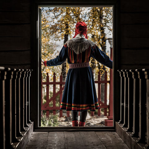 lapland sami woman arceur