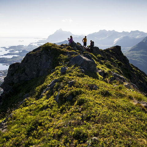 norway lofoten mountain hikers viewpoint vn