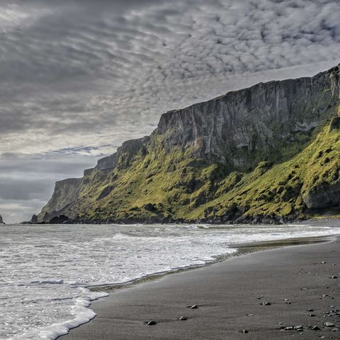 south iceland black sand beach vik istk