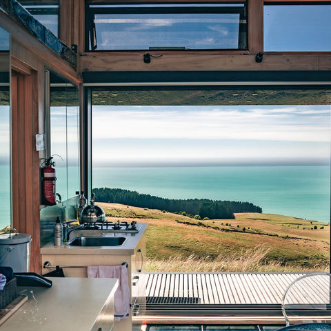 atatū-purepod-coastal-view