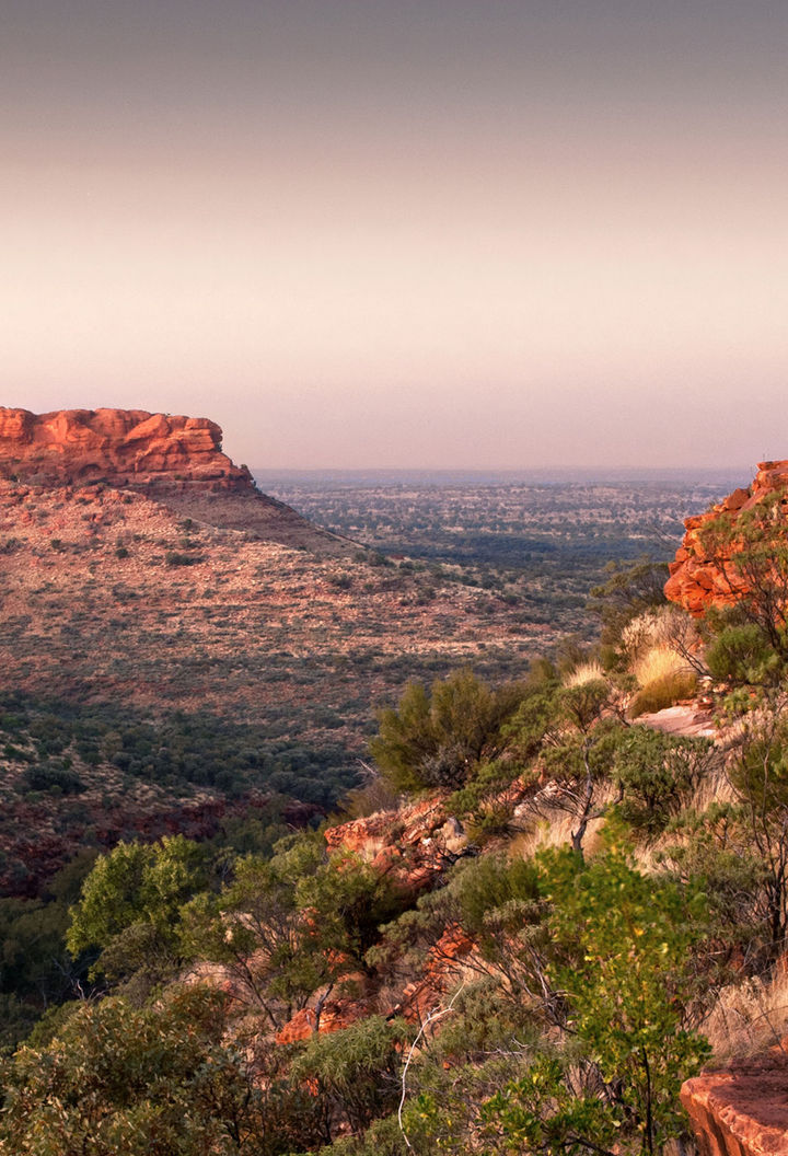 australia northern territory kings canyon sunrise istk
