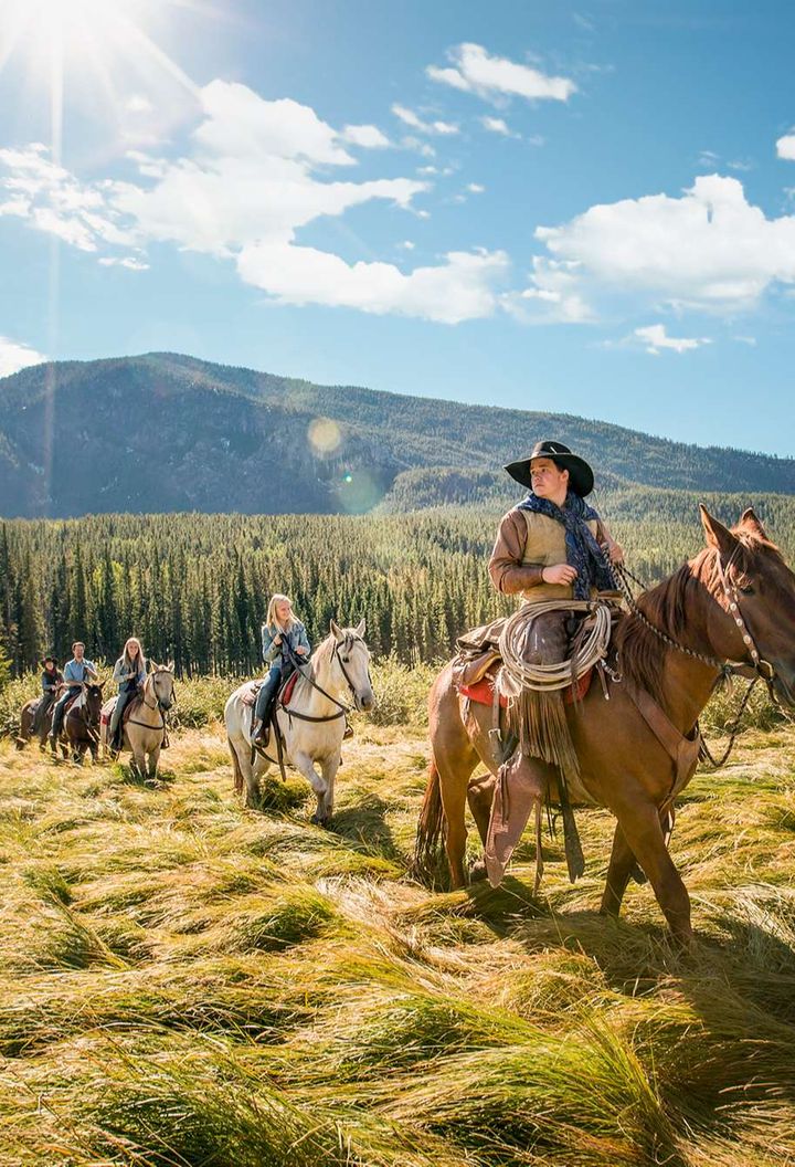 canada alberta horseback riding banff ta