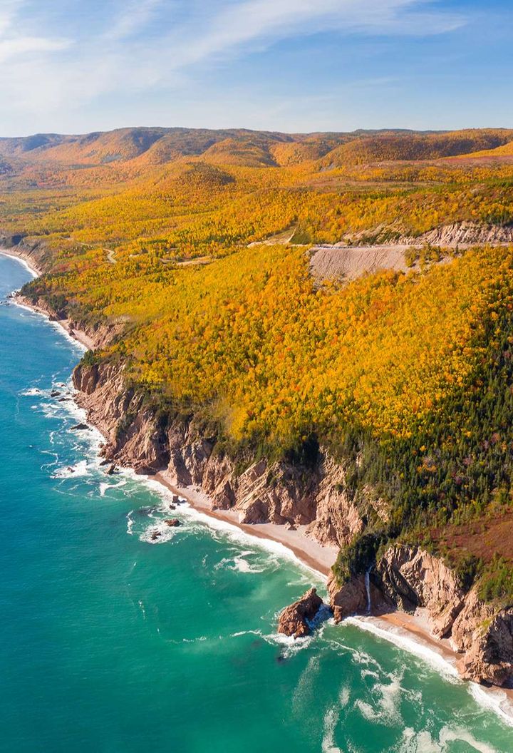 canada nova scotia cape smokey coastline cabot trail nstb