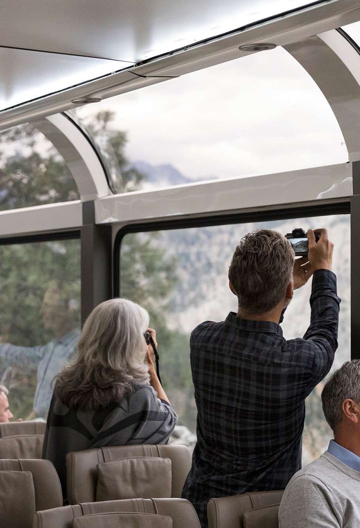 canada rocky mountaineer silverleaf interior rm