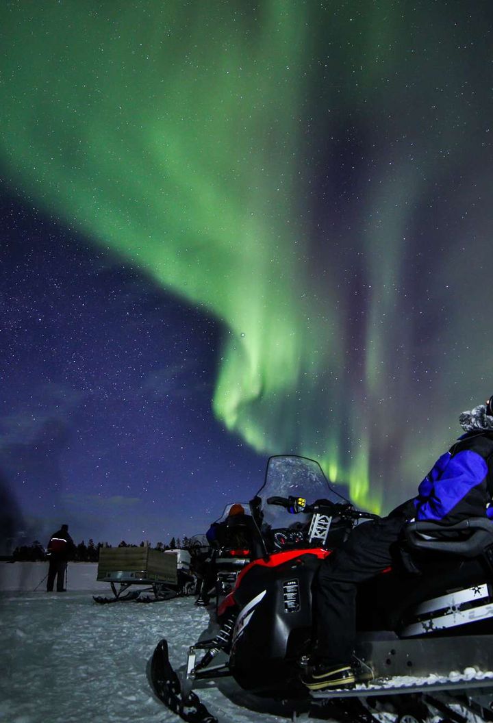 finland snowmobile aurora safari nellim