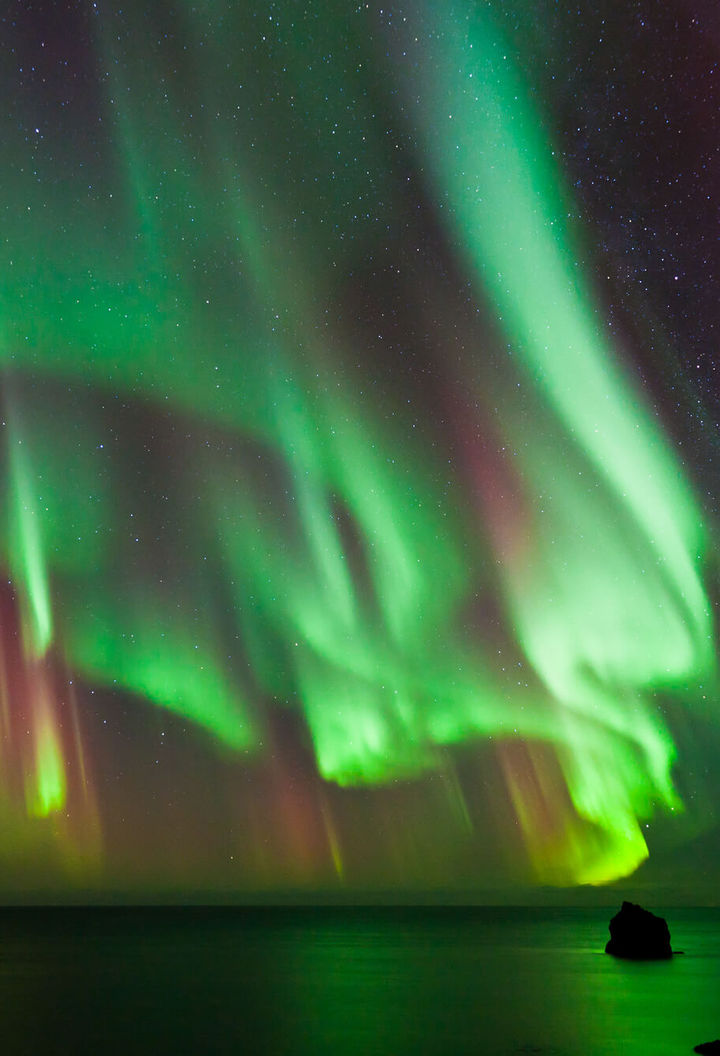 iceland spectacular aurora istk