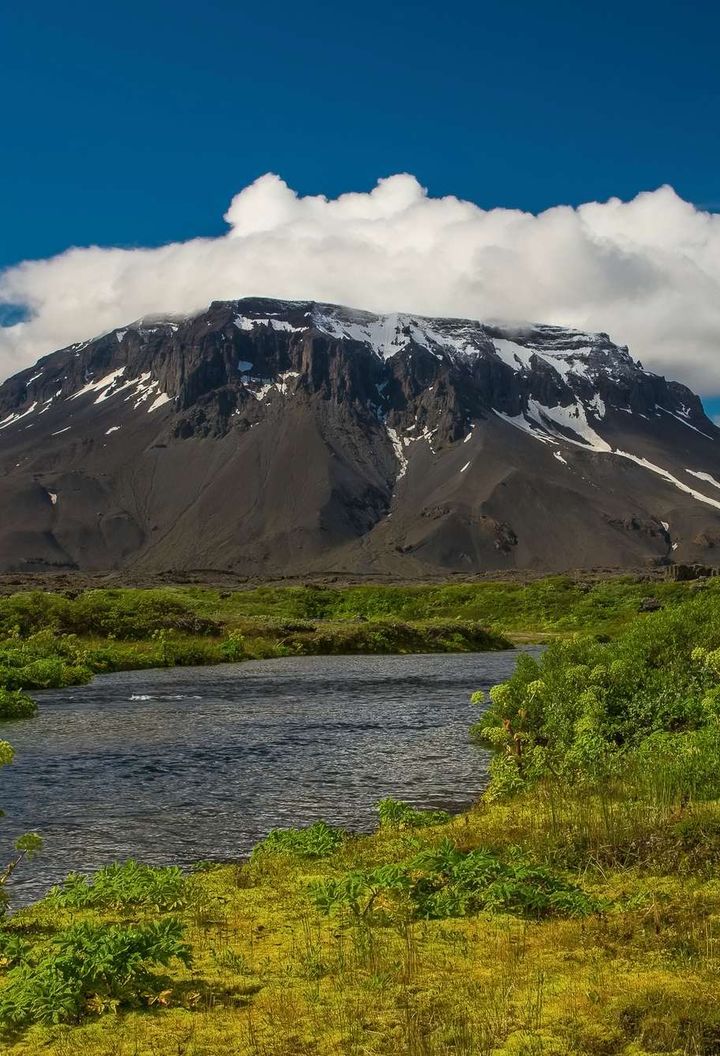 icelandic highlands herdubreid odadahraun lava field astk