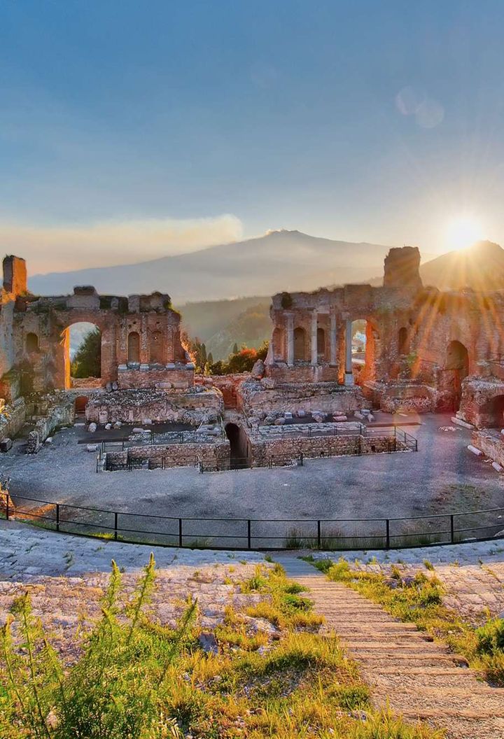 italy sicily taormina amphitheatre istk