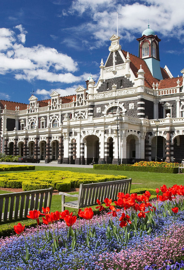 new zealand dunedin railway station dco