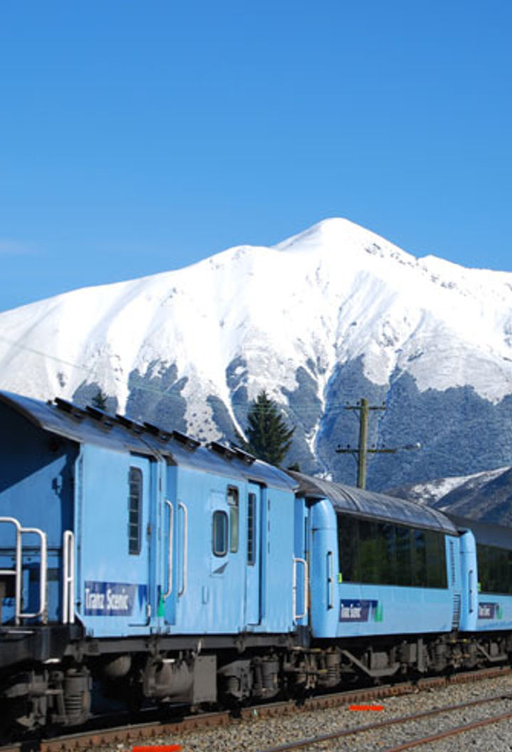 new zealand tranzalpine train tnz