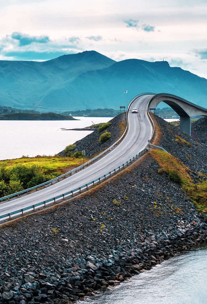 norway driving across the atlantic road istk