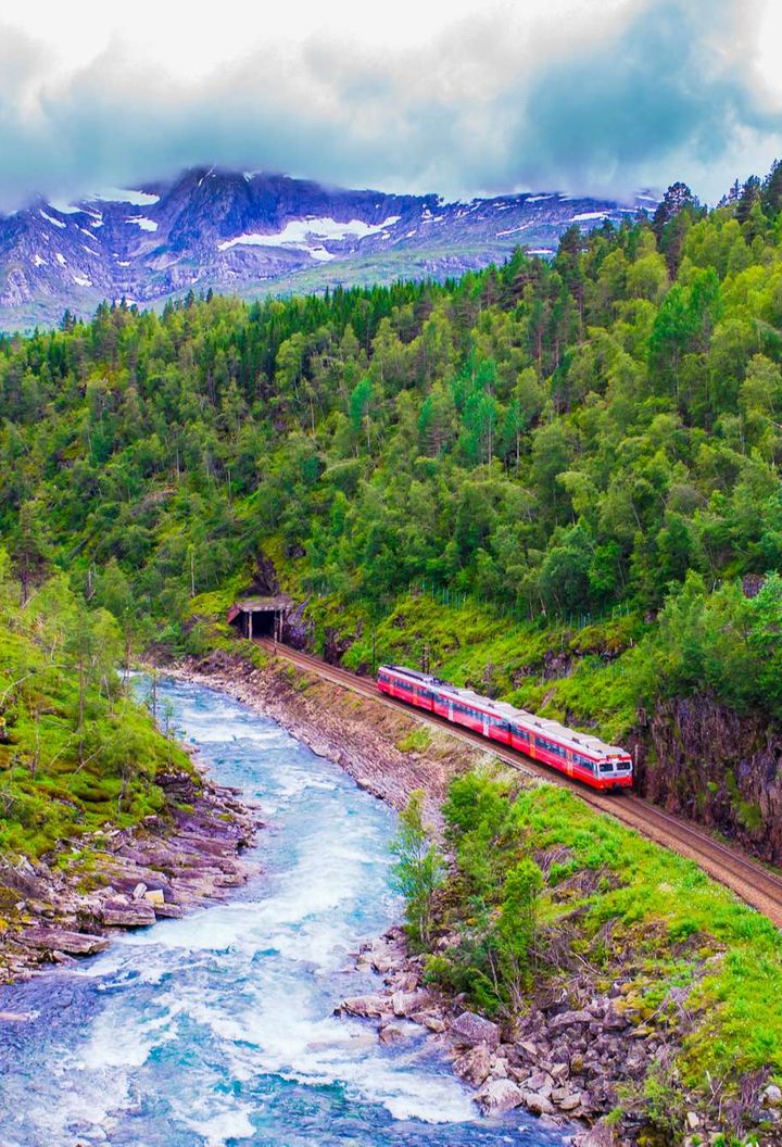 norway oslo to bergen scenic rail journey istk