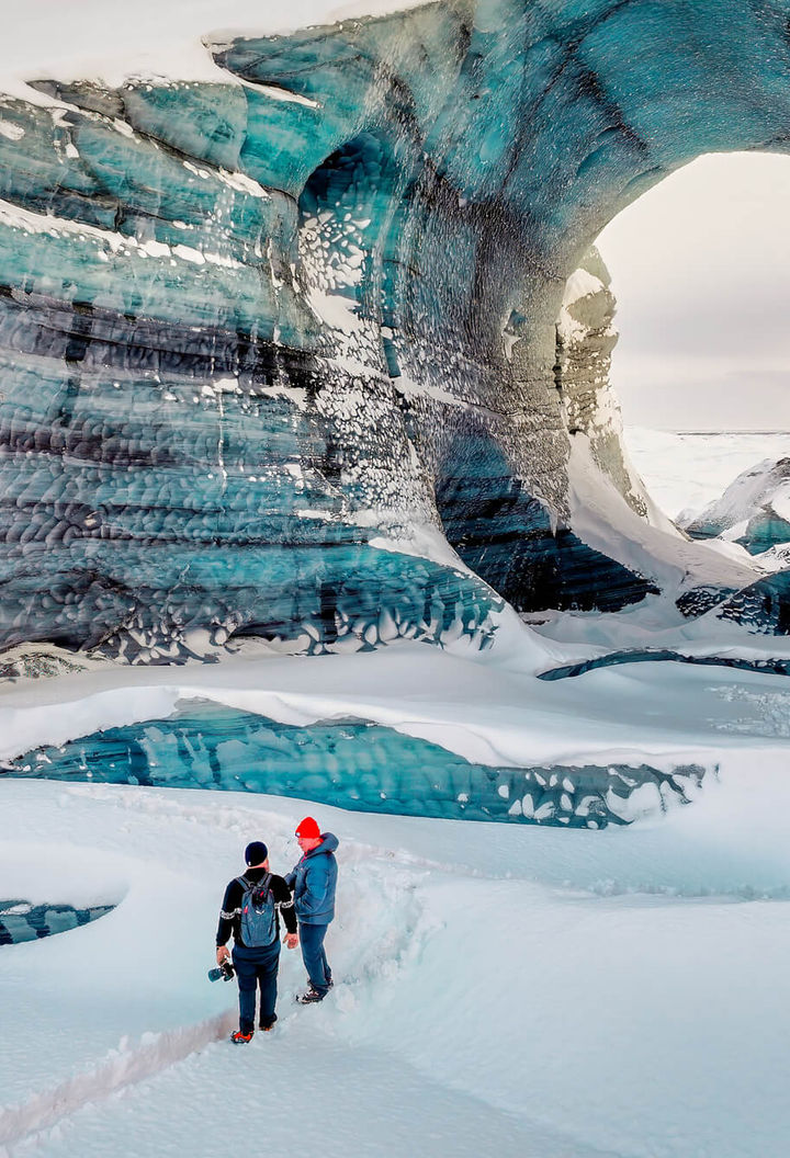 iceland-exploring-myrdalsjokull-ice-caves-rth