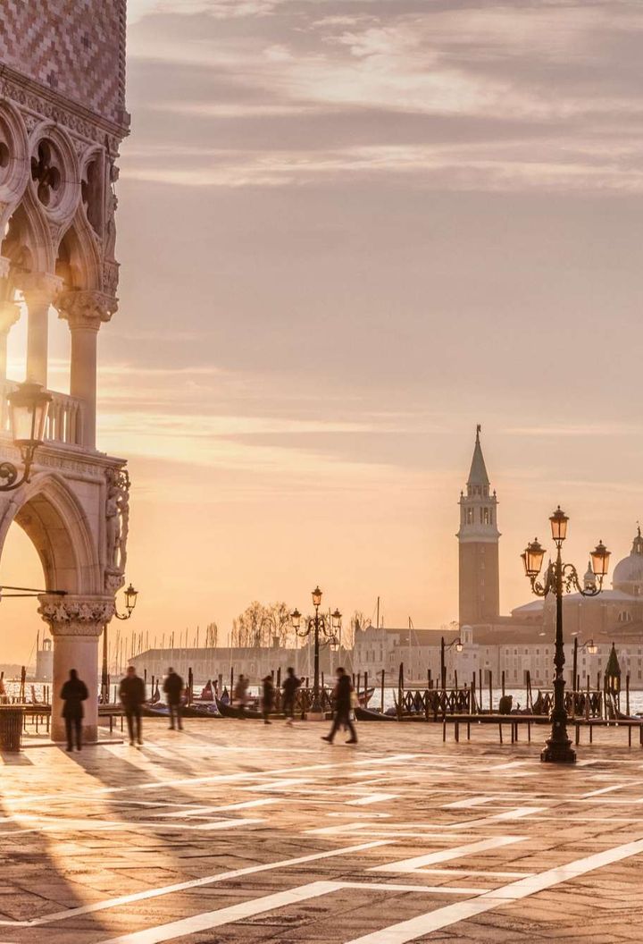 italy-saint-marks-square-venice-istk