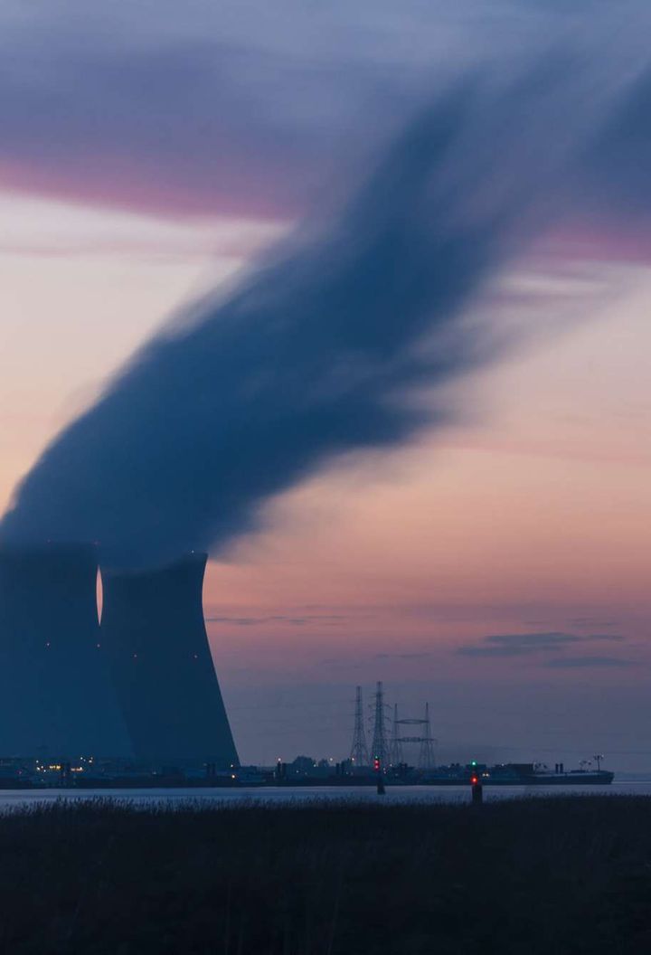 nuclear-power-plant-cooling-towers