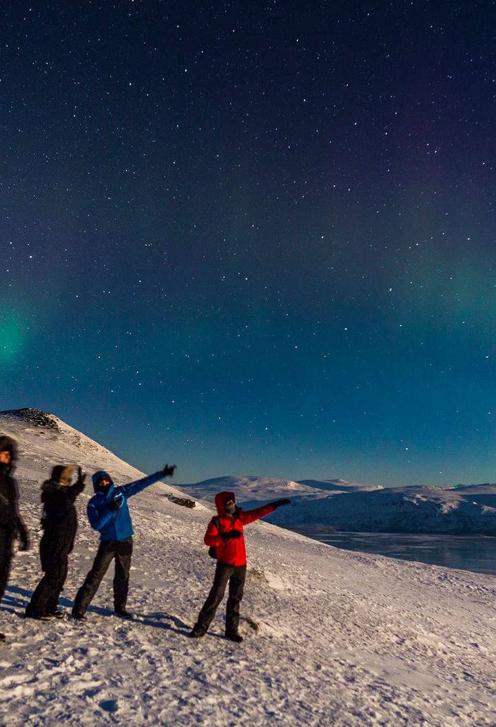 sweden-abisko-national-park-aurora-watching-rth